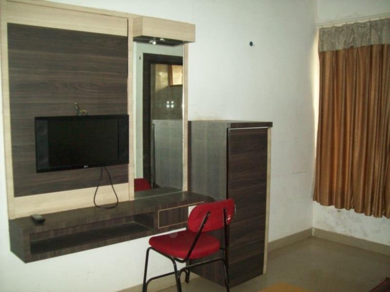Hotel Mid - Way Inn Gandhinagar Exterior foto